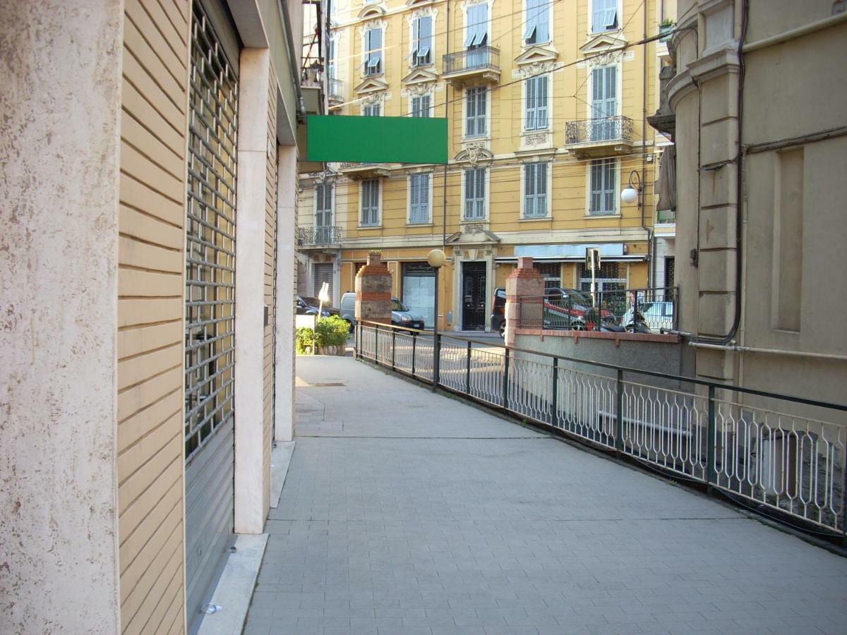 Appartamento Al Mare Di Ventimiglia Exterior foto